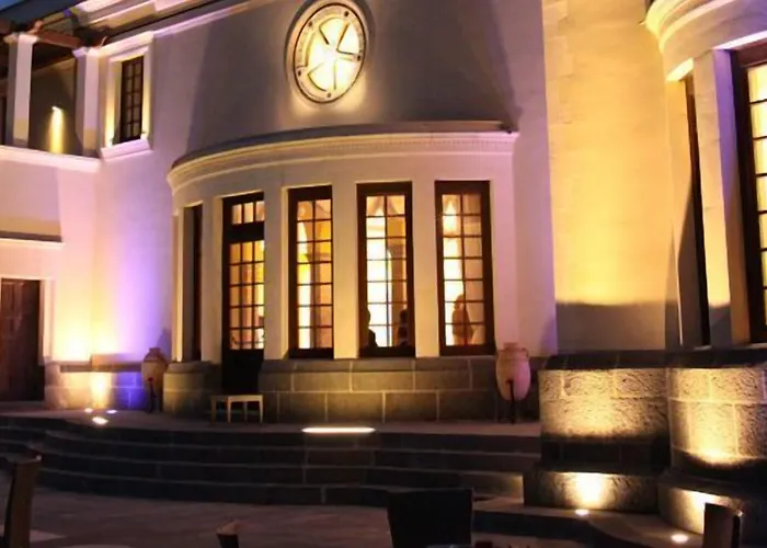 The Ashbee - The Leading Of The World 5*