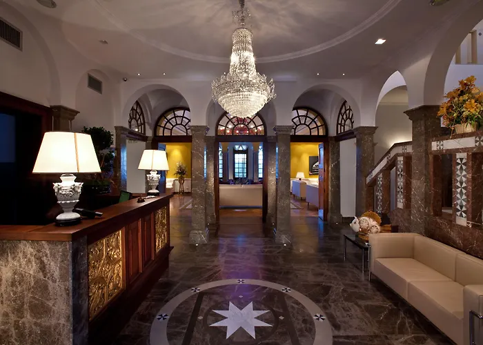 The Ashbee - The Leading Of The World Hotel