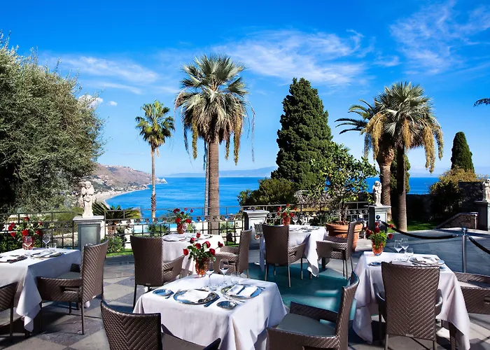 The Ashbee - The Leading Of The World 5*