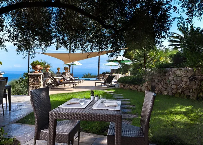 The Ashbee - The Leading Of The World Hotel