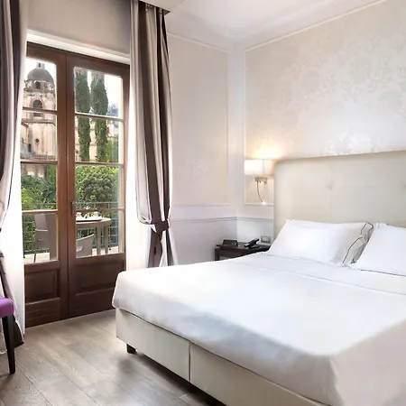 The Ashbee Hotel